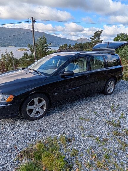 Volvo V70 5 of 8