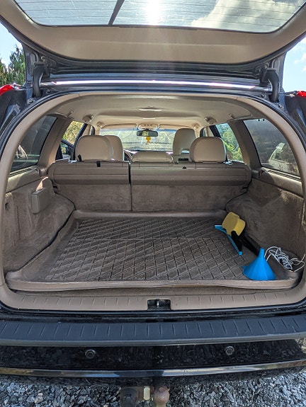 Volvo V70 7 of 8