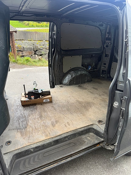 Mercedes-Benz Vito 119 11 of 16