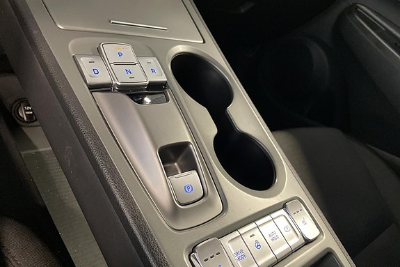 Hyundai Kona 14 of 27