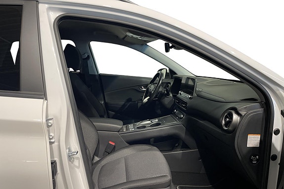 Hyundai Kona 23 of 27