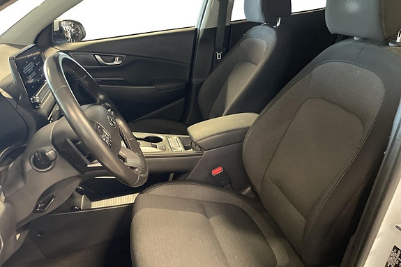 Hyundai Kona 8 of 27