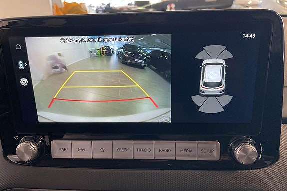 Hyundai Kona 12 of 27
