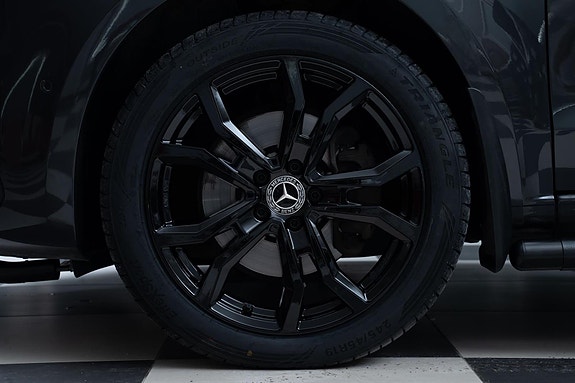 Mercedes-Benz Vito 119 17 of 30