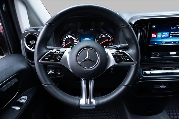 Mercedes-Benz Vito 119 18 of 30
