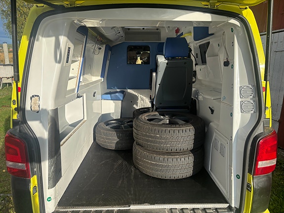 Volkswagen Transporter 21 of 30