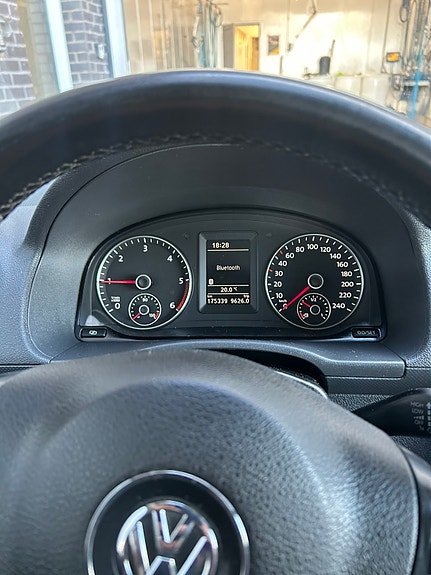 Volkswagen Caddy 8 of 19