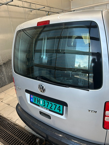 Volkswagen Caddy 13 of 19