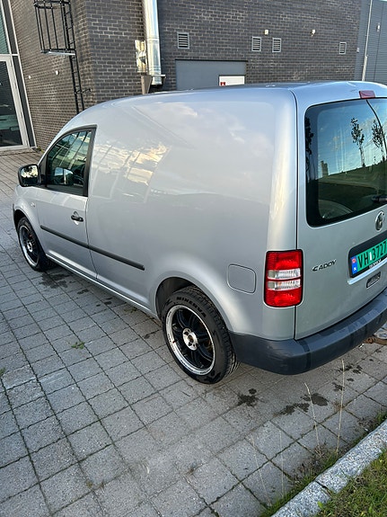 Volkswagen Caddy 5 of 19