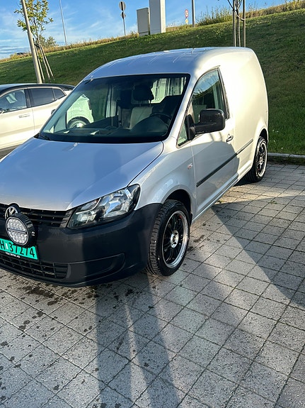 Volkswagen Caddy 2 of 19