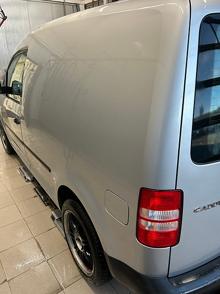 Volkswagen Caddy 10 of 19
