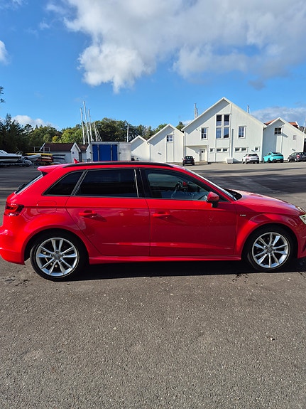 Audi A3 4 of 13
