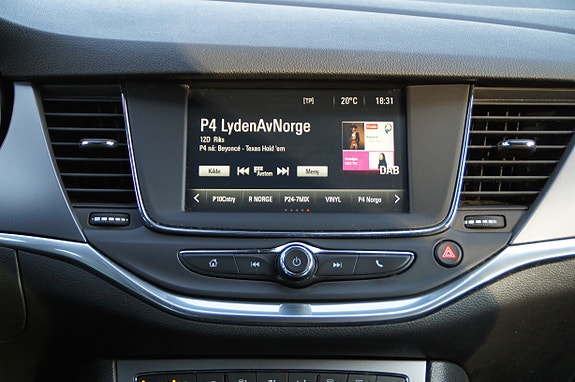 Opel Astra 24 of 30
