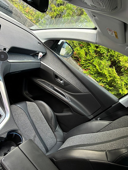 Peugeot 5008 10 of 30