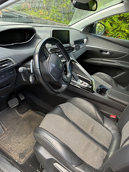 Peugeot 5008 12 of 30
