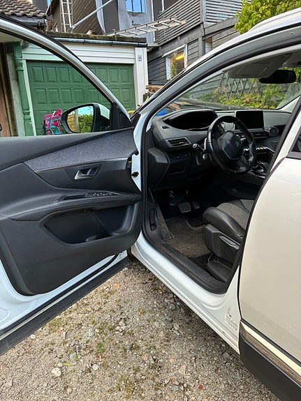 Peugeot 5008 14 of 30