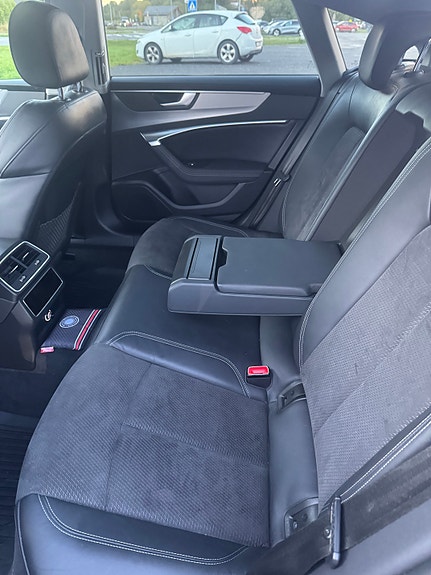 Audi A7 8 of 30