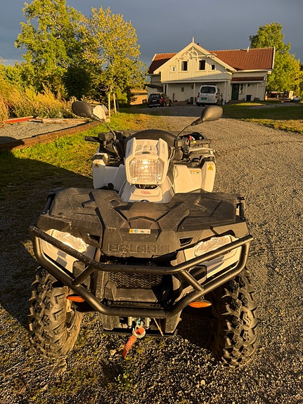 Polaris Sportsman X2 570 5 of 20