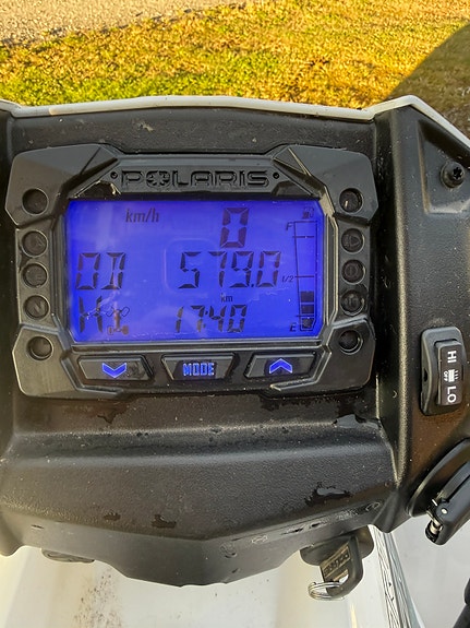 Polaris Sportsman X2 570 2 of 20