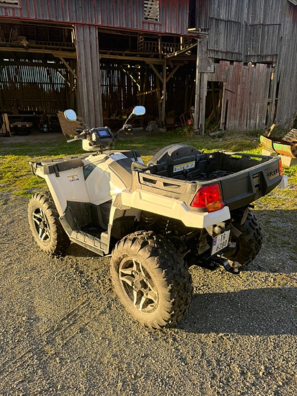 Polaris Sportsman X2 570 6 of 20