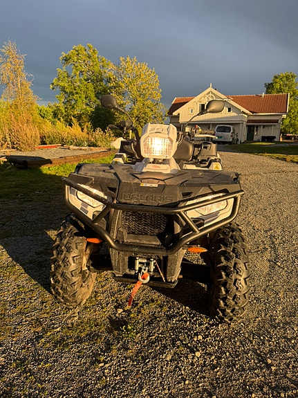 Polaris Sportsman X2 570 3 of 20