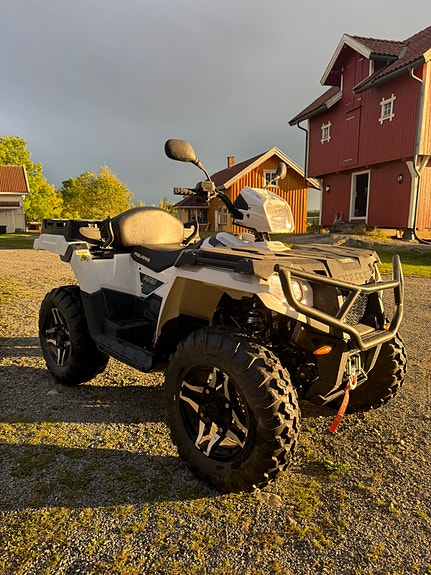 Polaris Sportsman X2 570 4 of 20