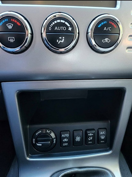 Nissan Pathfinder 13 of 19