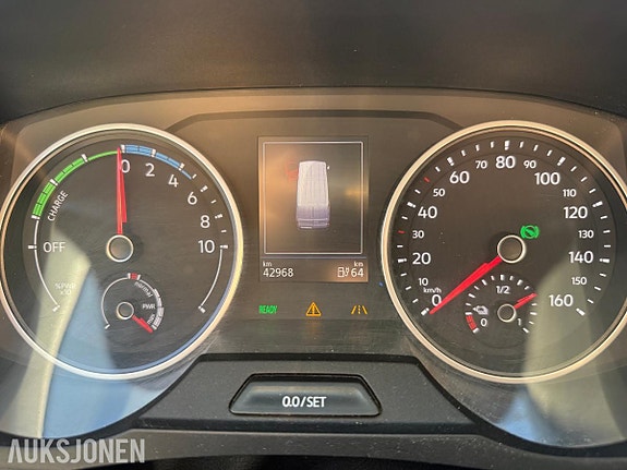 Volkswagen Crafter 24 of 30