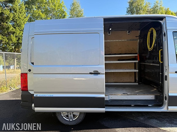 Volkswagen Crafter 12 of 30