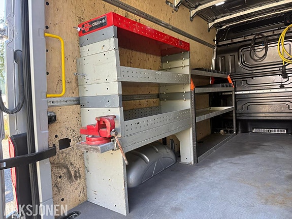 Volkswagen Crafter 16 of 30
