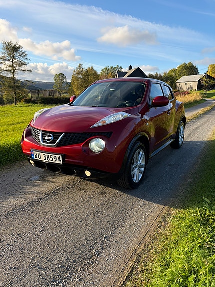 Nissan Juke 2 of 9