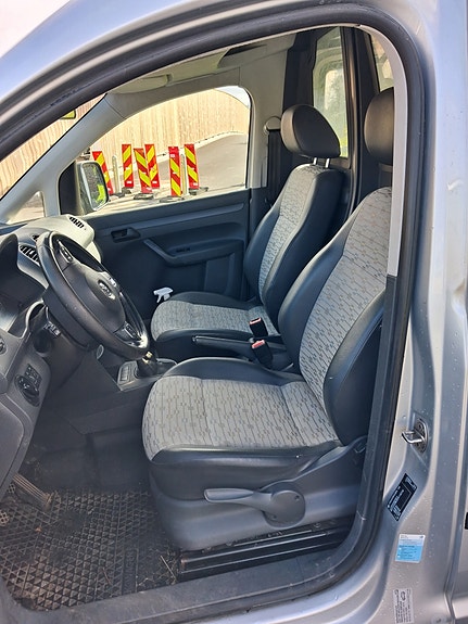 Volkswagen Caddy 6 of 11