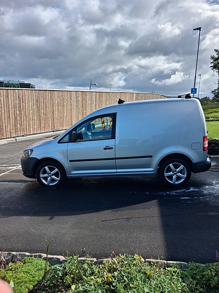 Volkswagen Caddy 8 of 11
