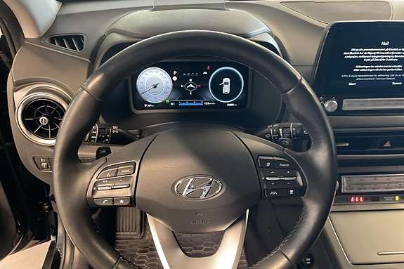 Hyundai Kona 9 of 27