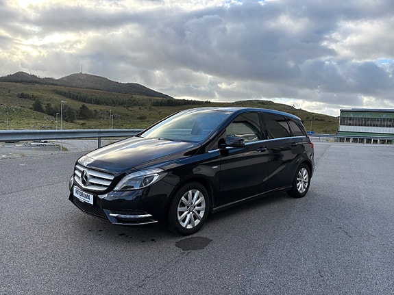 Mercedes-Benz B180 7 of 30