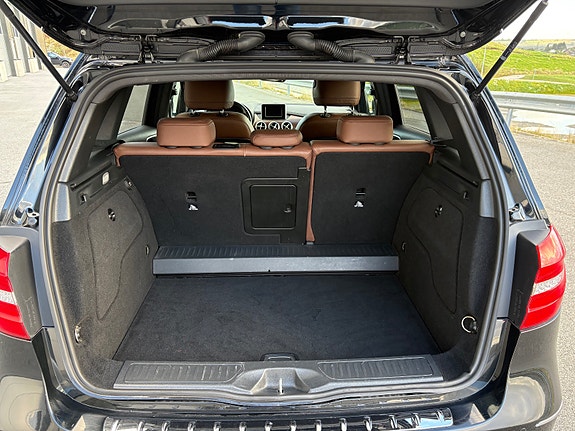 Mercedes-Benz B180 16 of 30