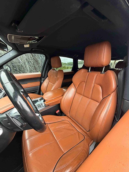 Land Rover Range Rover Sport 17 of 30