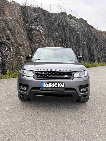 Land Rover Range Rover Sport 6 of 30