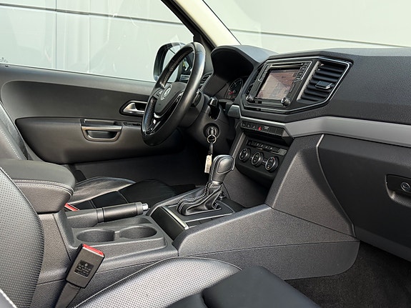 Volkswagen Amarok 20 of 29