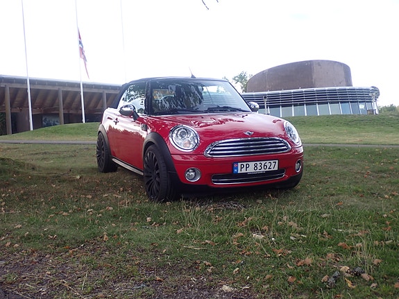 MINI Cooper 7 of 30