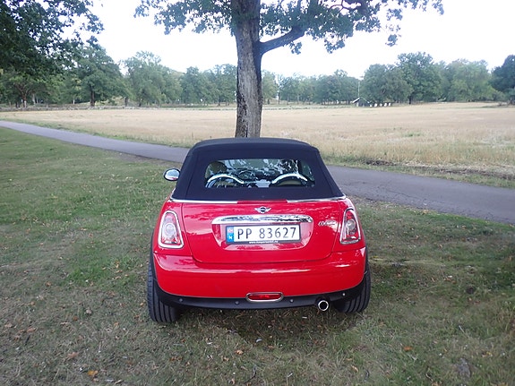 MINI Cooper 19 of 30
