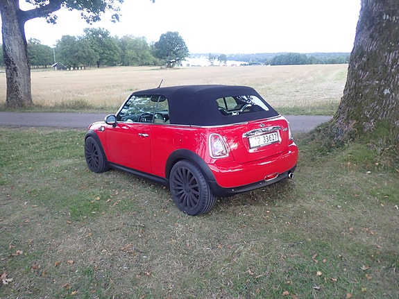 MINI Cooper 14 of 30