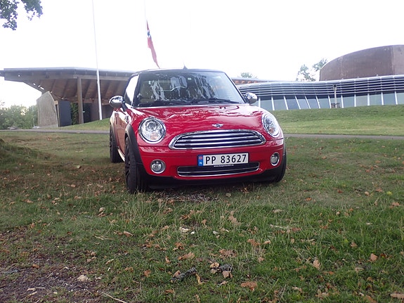 MINI Cooper 6 of 30