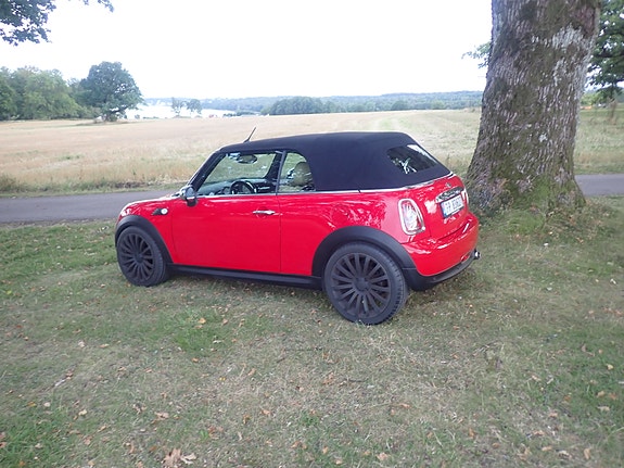 MINI Cooper 15 of 30