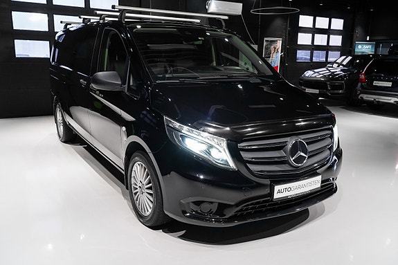 Mercedes-Benz Vito 119 11 of 30