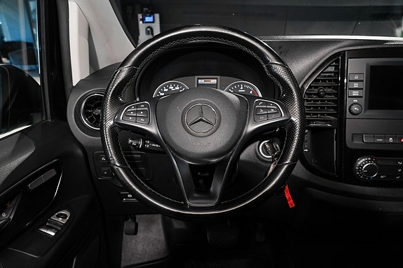 Mercedes-Benz Vito 119 22 of 30