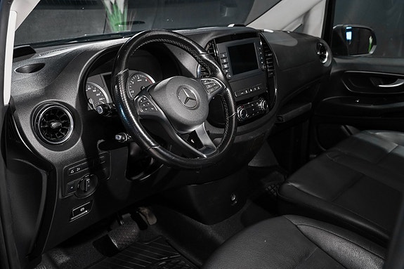 Mercedes-Benz Vito 119 17 of 30