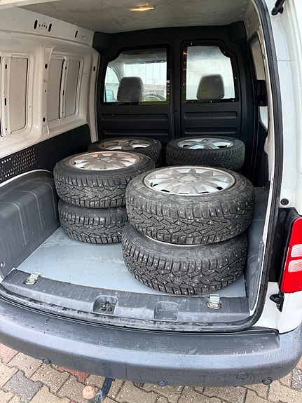 Volkswagen Caddy 10 of 14