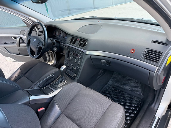 Volvo S80 19 of 27