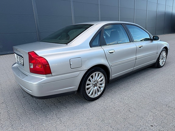 Volvo S80 8 of 27